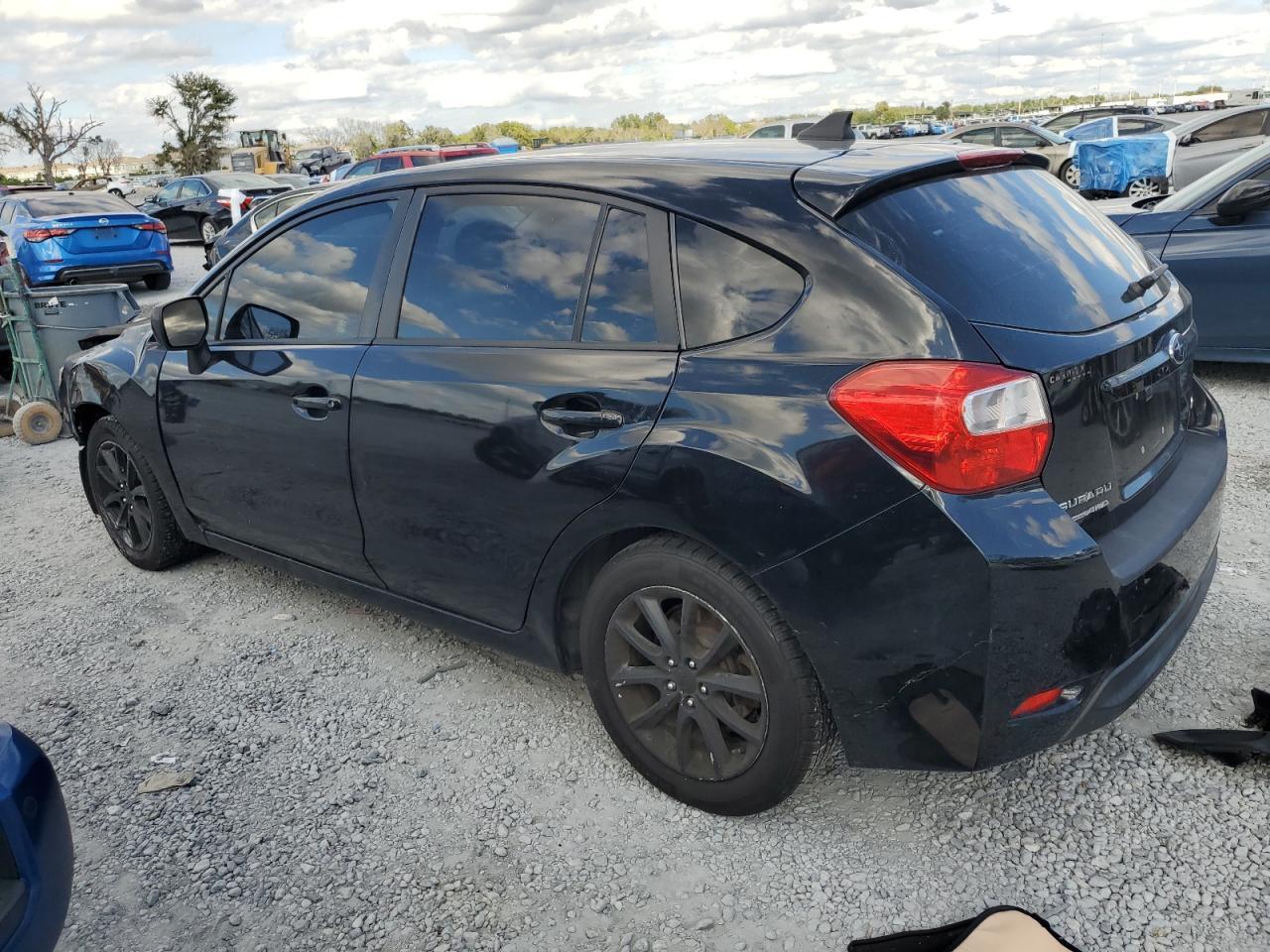 2012 Subaru Impreza Premium - Фото 2