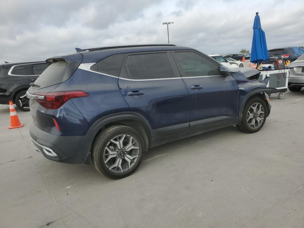 2021 Kia Seltos Ex - Фото 3