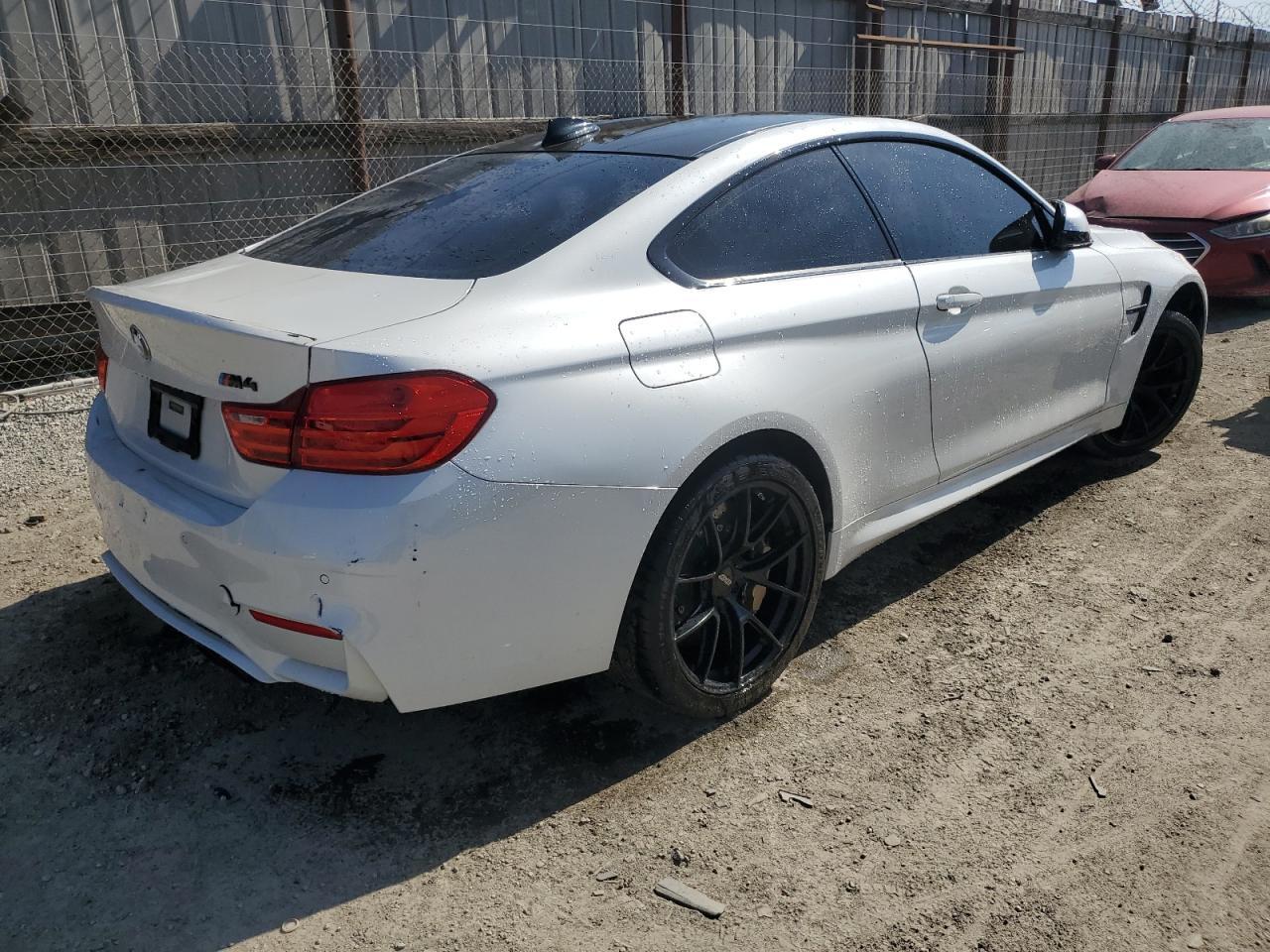 2017 BMW M4 - Image 3