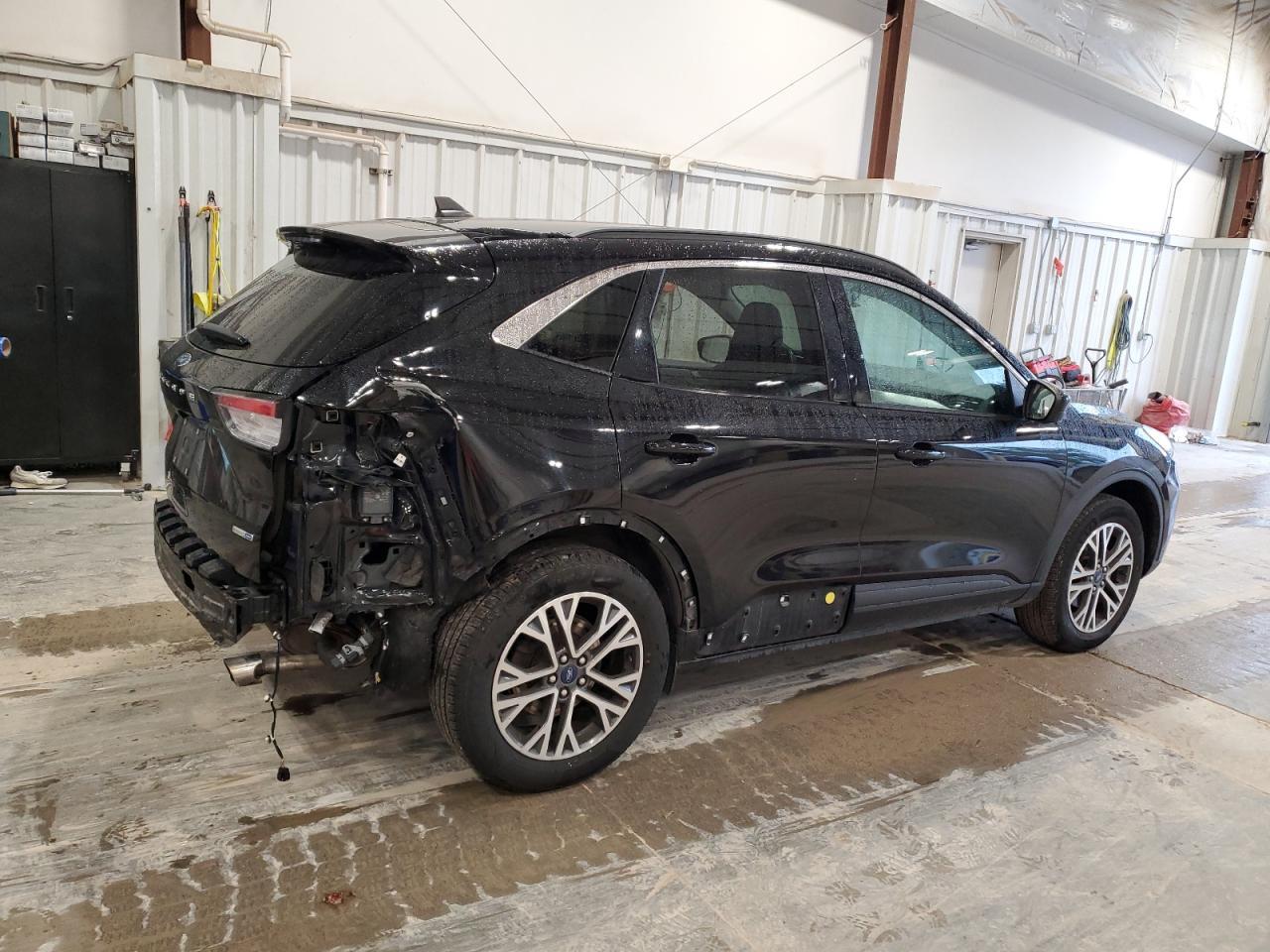 2020 Ford Escape Sel - Фото 3