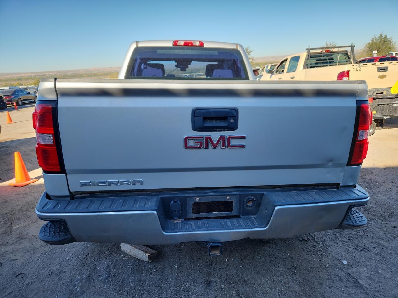 2018 GMC Sierra - Image 6