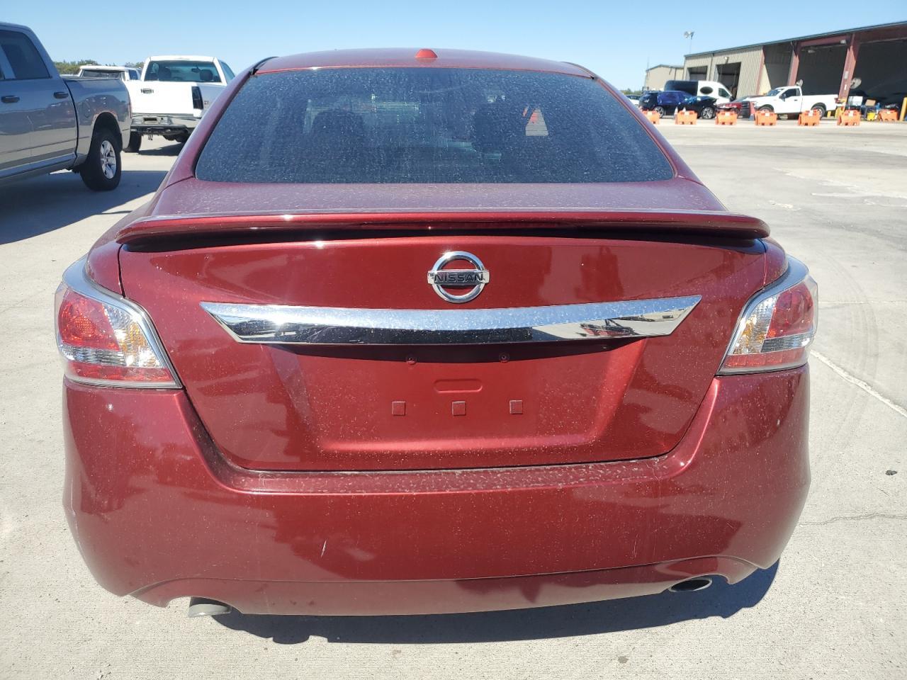 2014 Nissan Altima 2.5 - Фото 6
