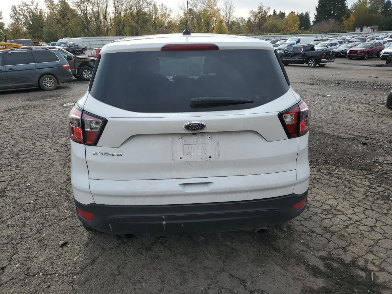 2017 Ford Escape Se - Фото 6