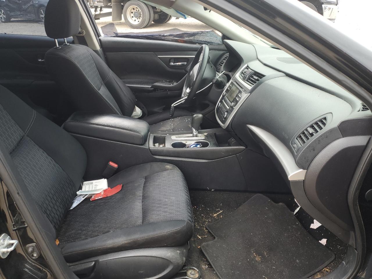 2016 Nissan Altima 2.5 - Image 7