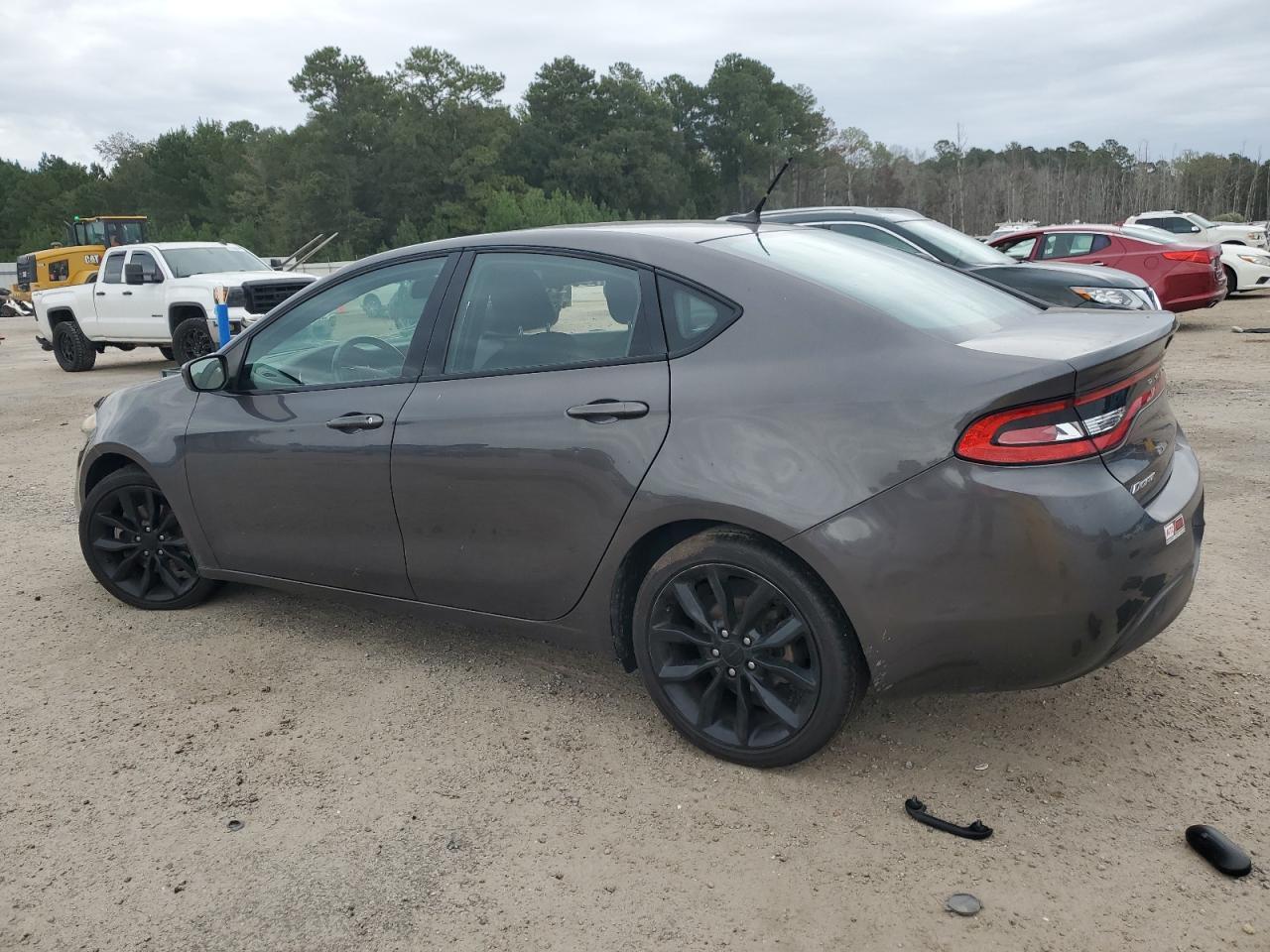2016 Dodge Dart Sxt Sport - Image 2