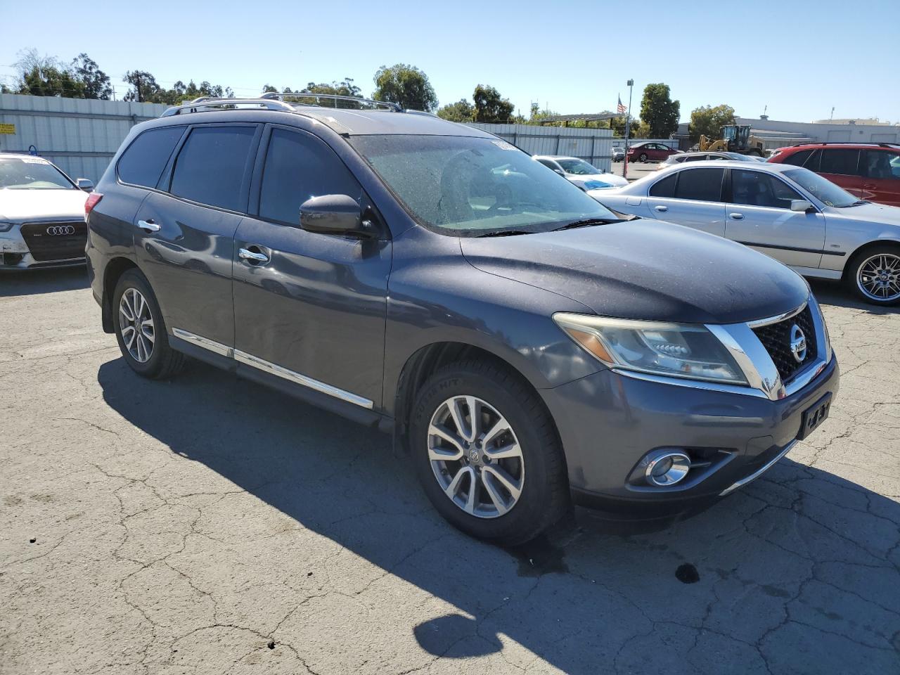 2014 Nissan Pathfinder S - Фото 4