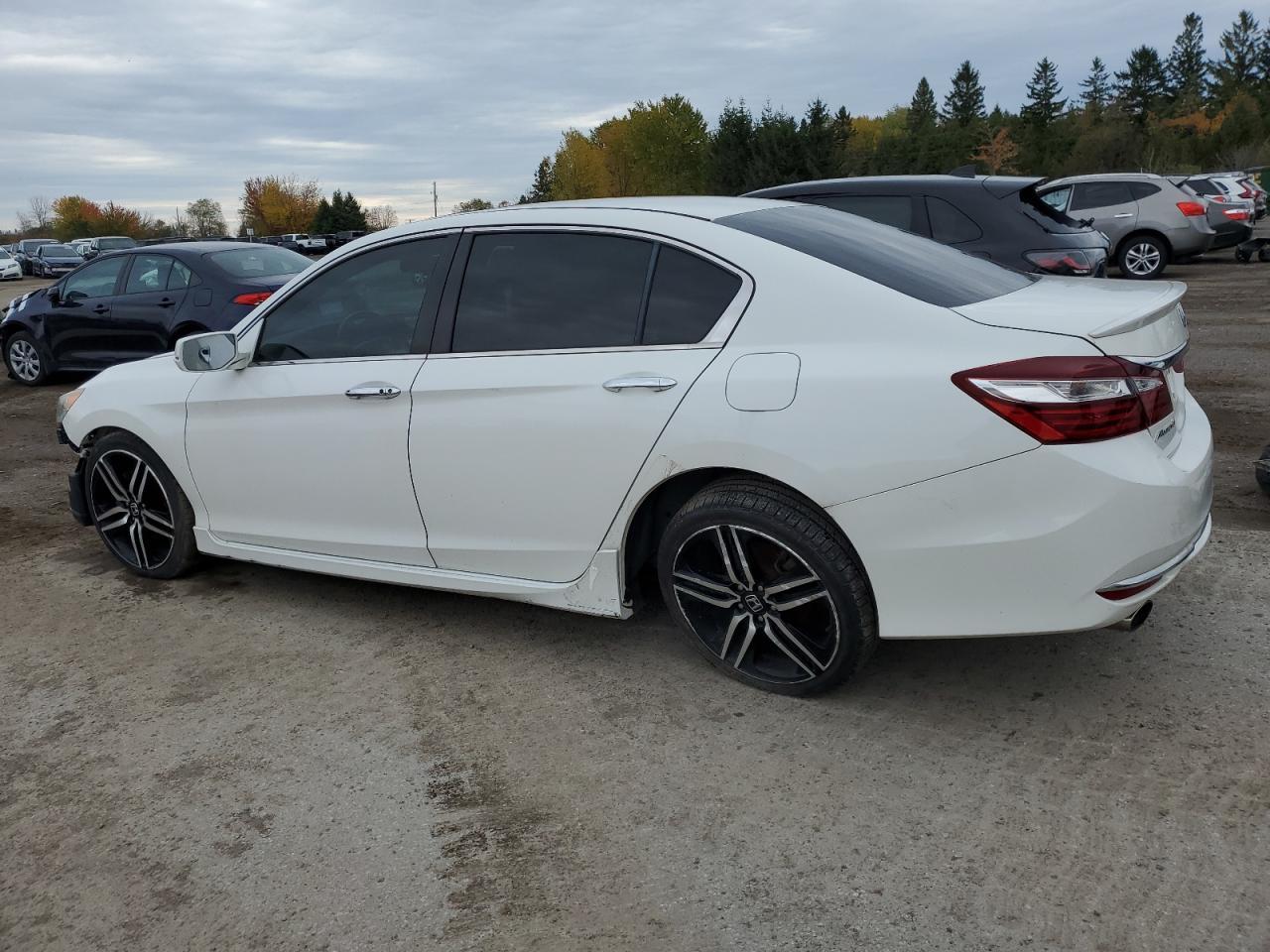 2017 Honda Accord Sport - Image 2