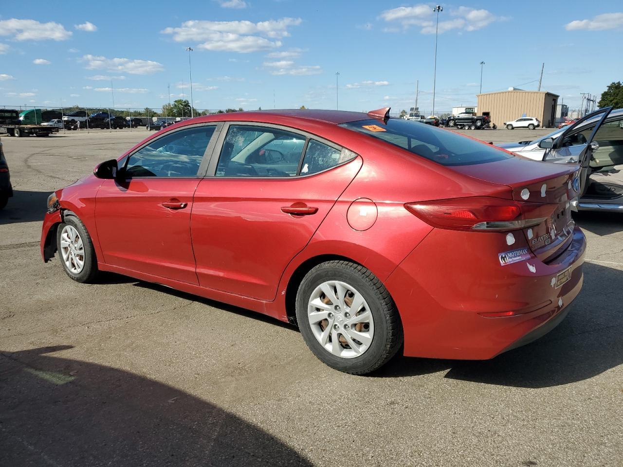 2017 Hyundai Elantra Se - Image 2