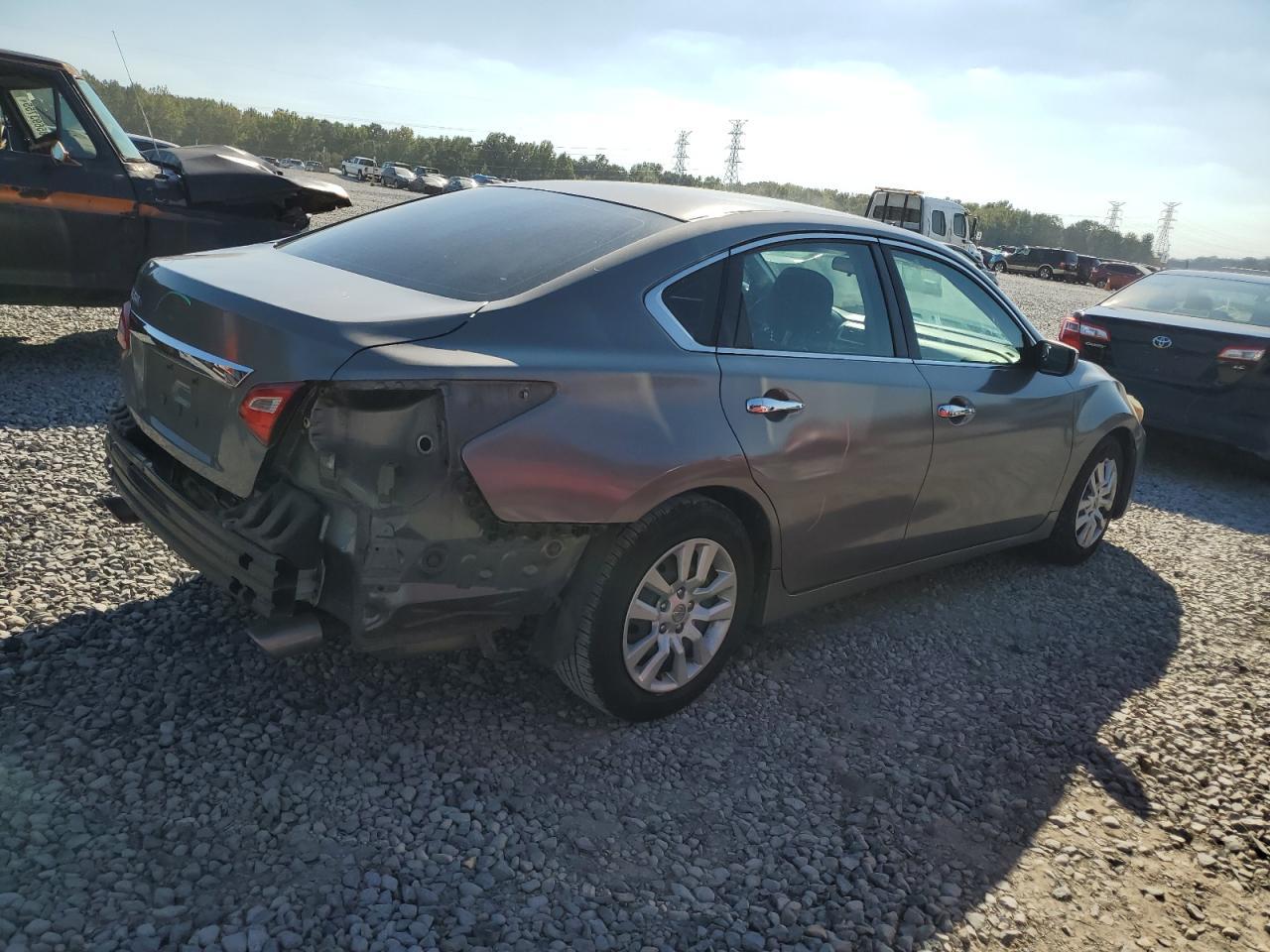 2016 Nissan Altima 2.5 - Фото 3