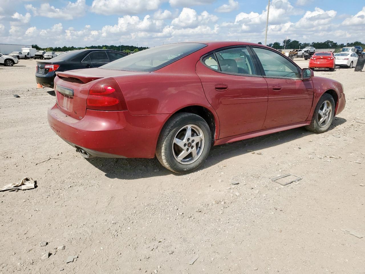 2004 Pontiac Grand Prix - Фото 3