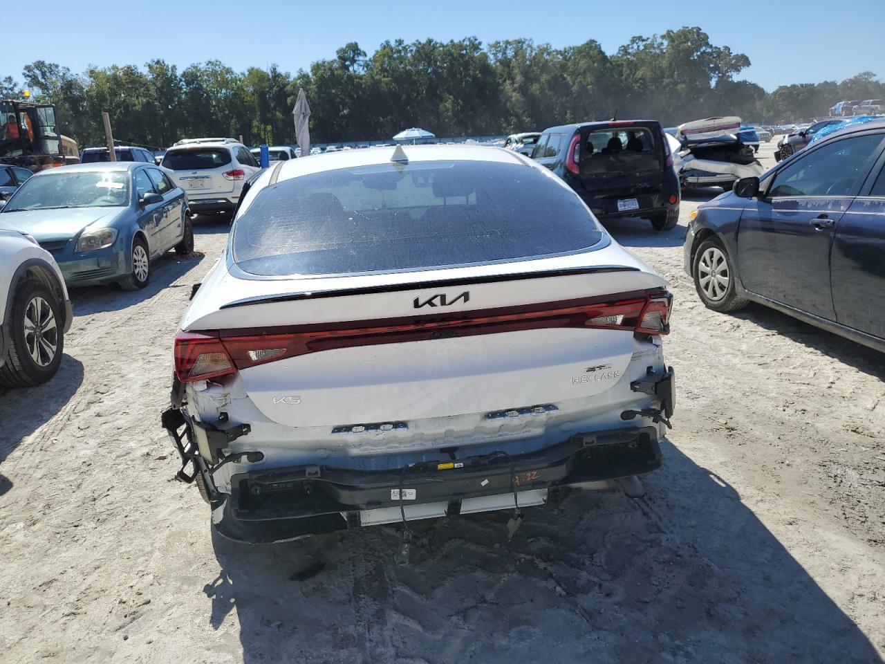 2024 Kia K5 Gt Line - Image 6