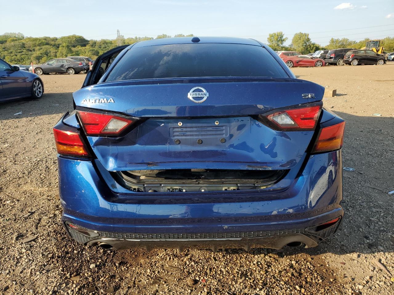 2019 Nissan Altima Sr - Image 6