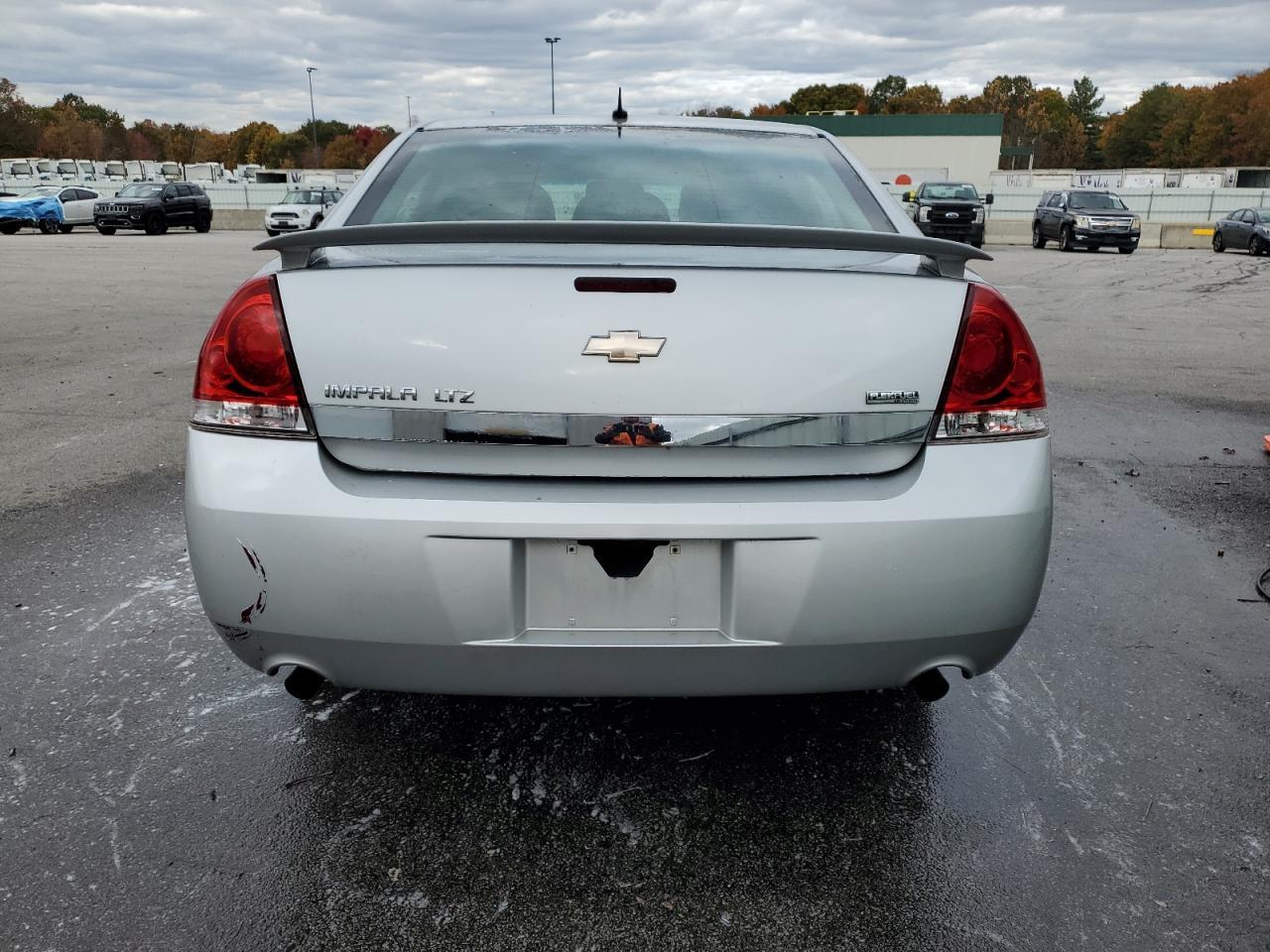 2011 Chevrolet Impala Ltz - Фото 6