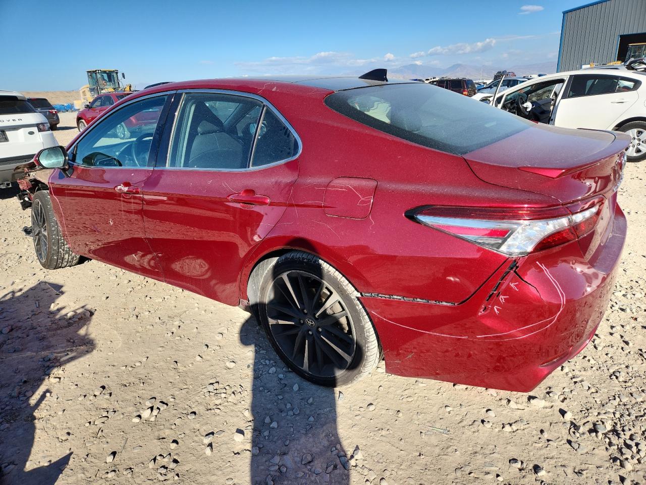 2018 Toyota Camry Xse - Image 2