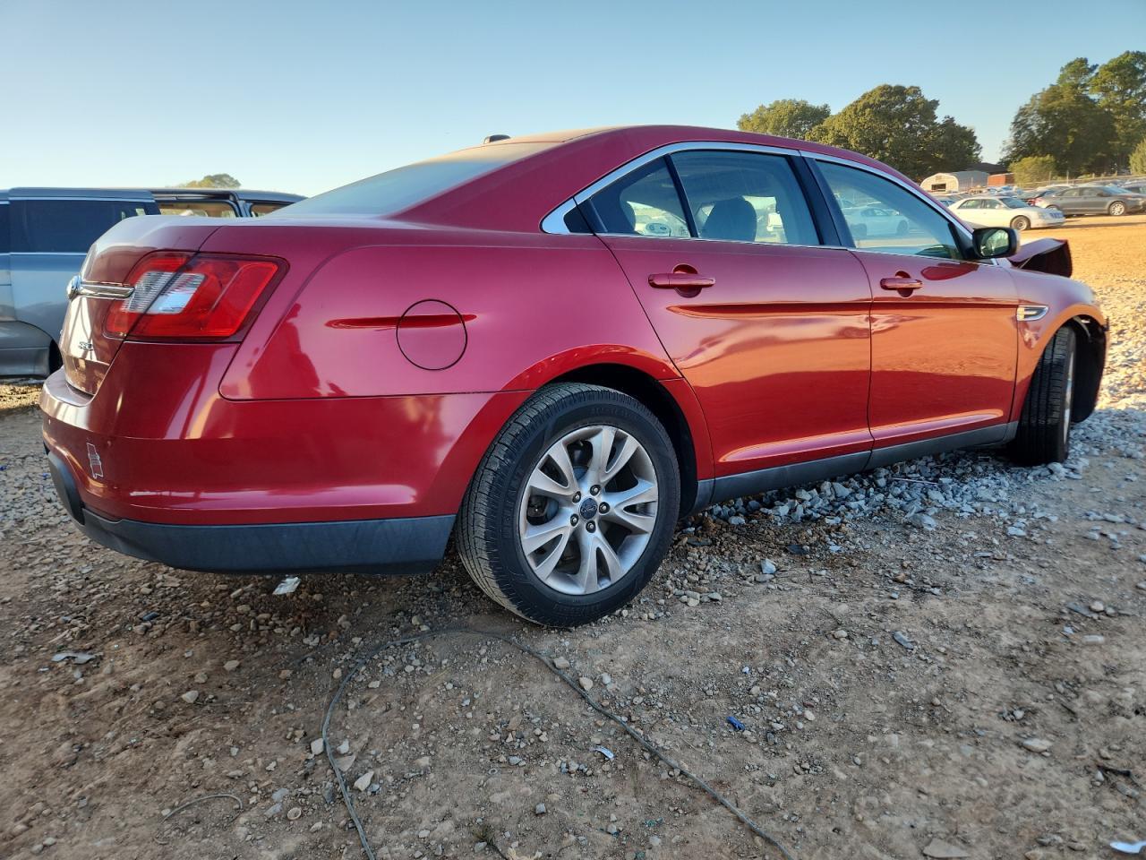 2011 Ford Taurus Sel - Image 3