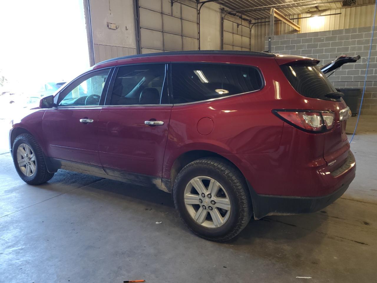 2014 Chevrolet Traverse Lt - Image 2