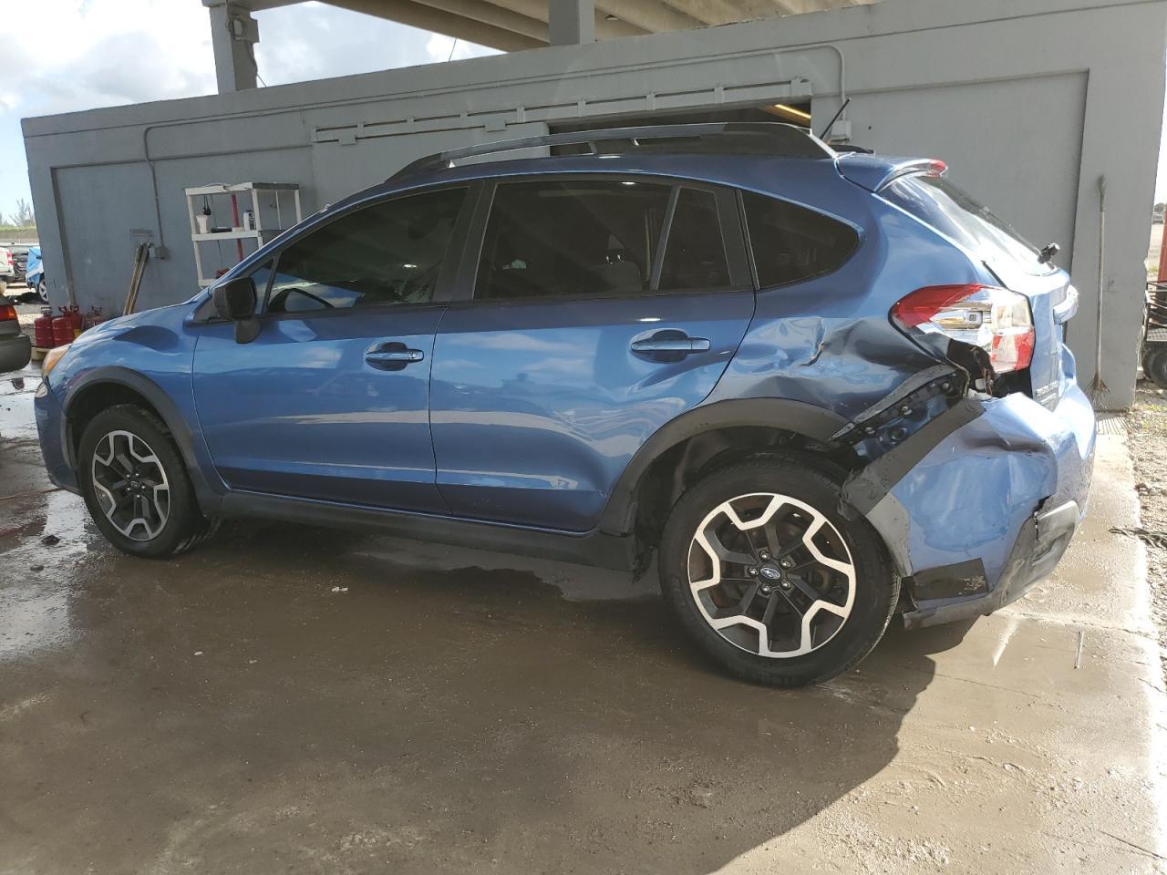 2017 Subaru Crosstrek - Image 2