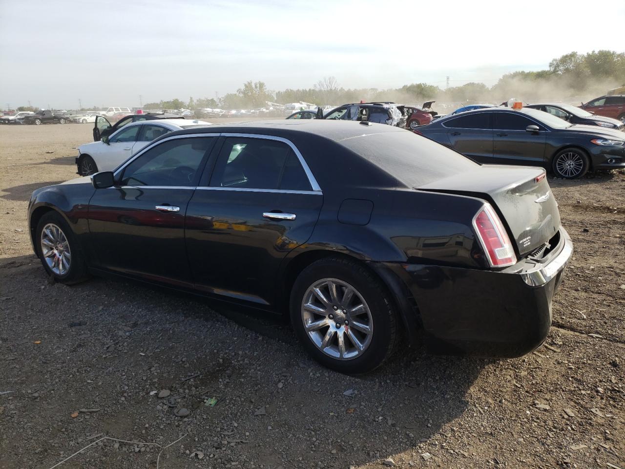 2014 Chrysler 300C - Фото 2
