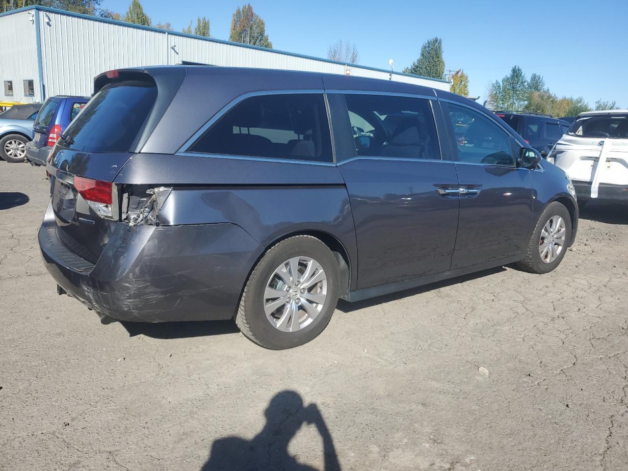 2016 Honda Odyssey Se - Фото 3