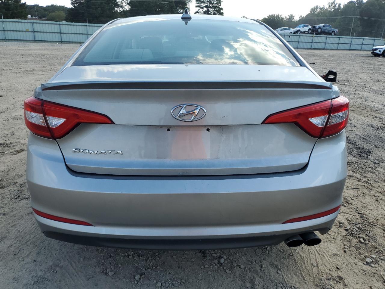 2017 Hyundai Sonata Se - Фото 6