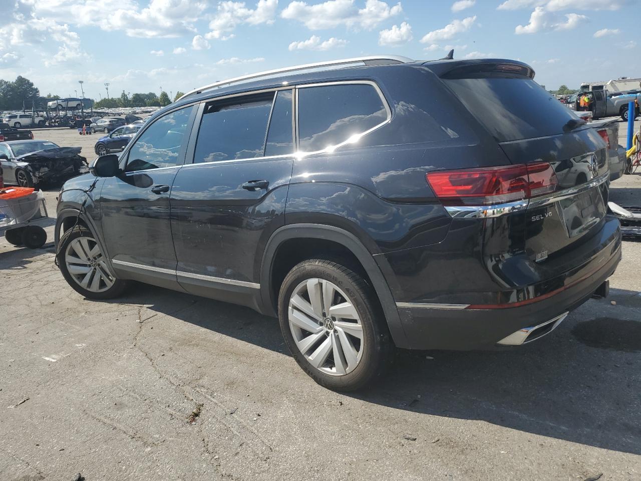 2021 Volkswagen Atlas Sel - Фото 2
