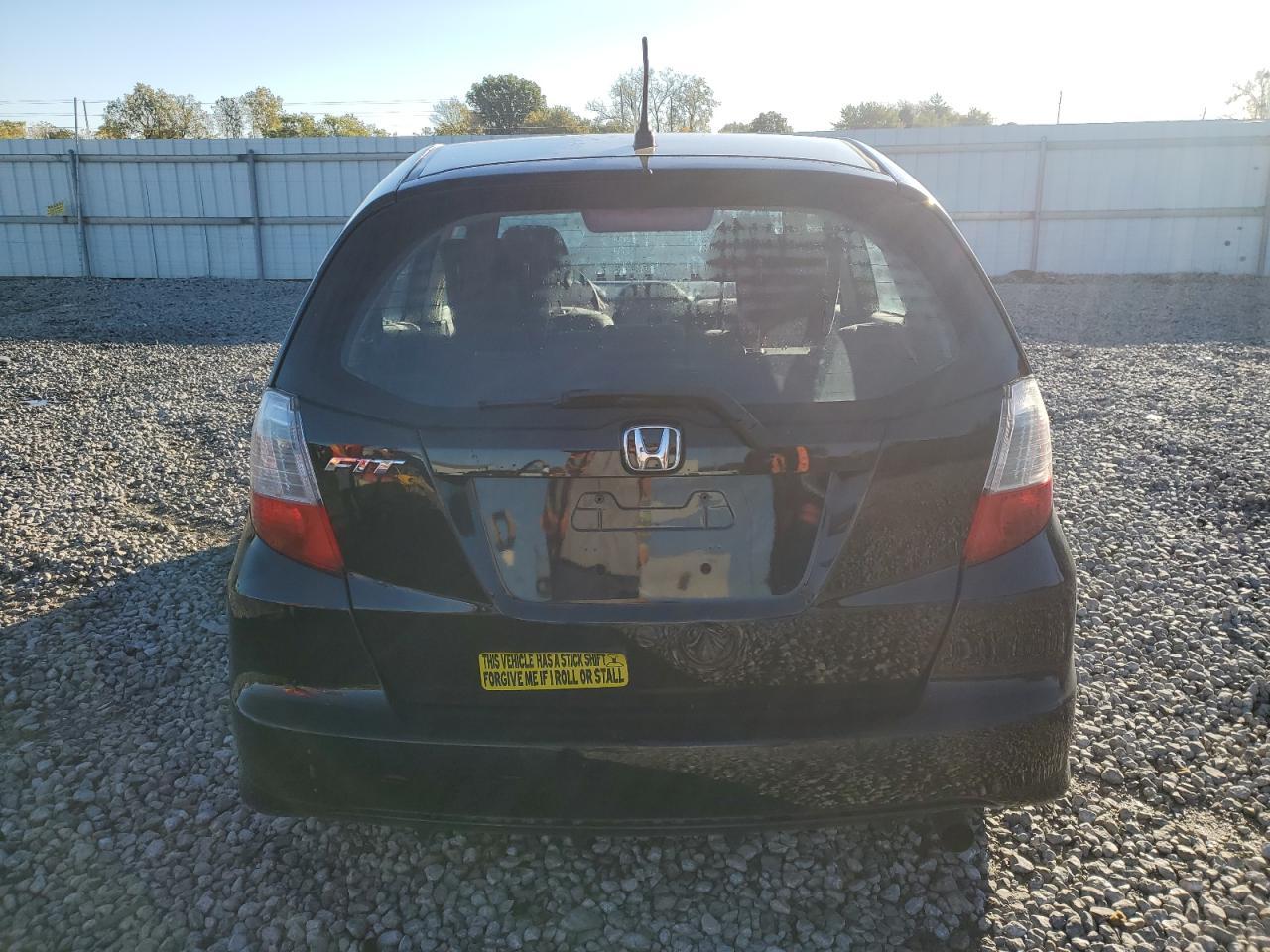 2013 Honda Fit - Image 6