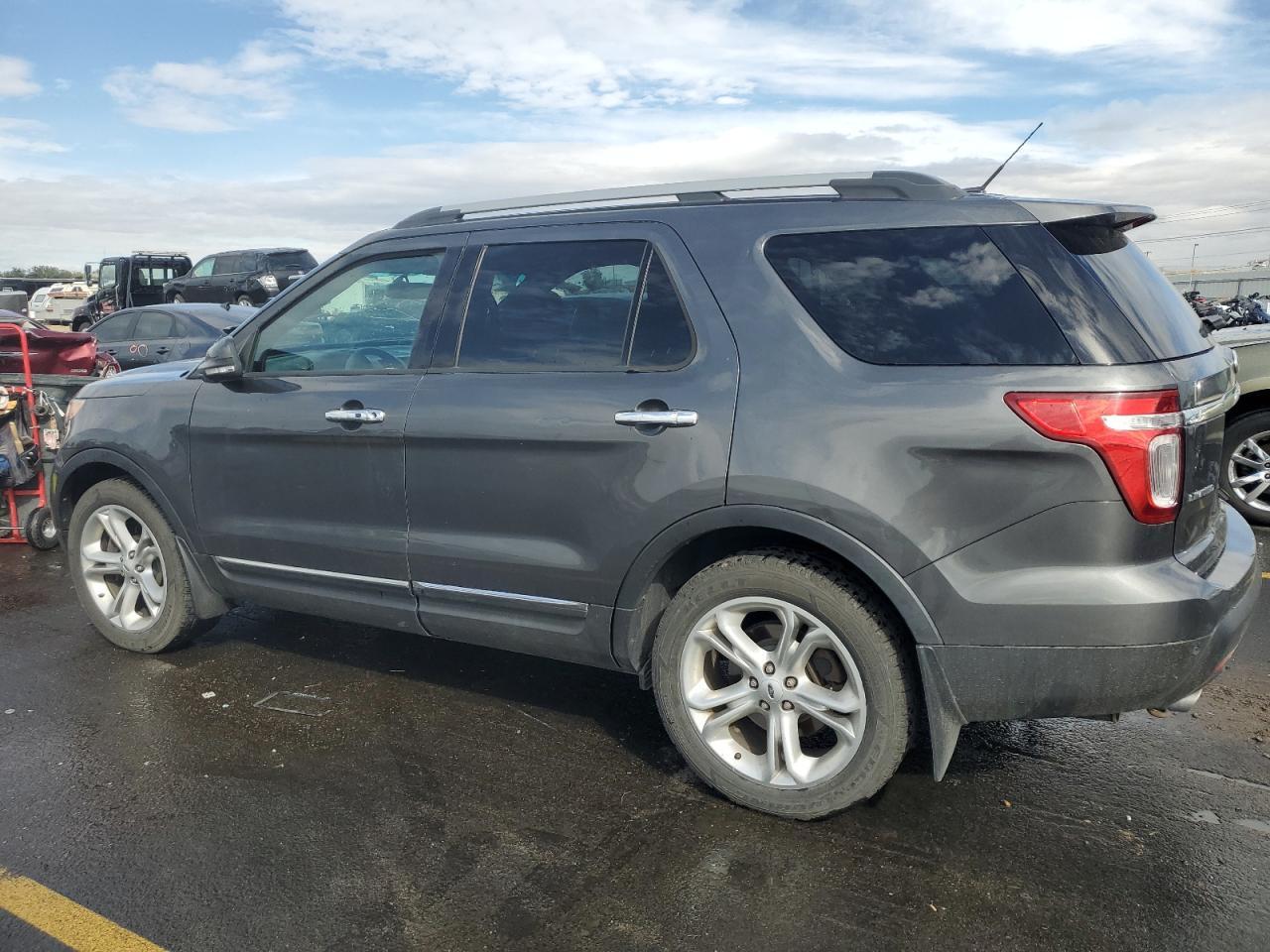 2015 Ford Explorer Limited - Фото 2