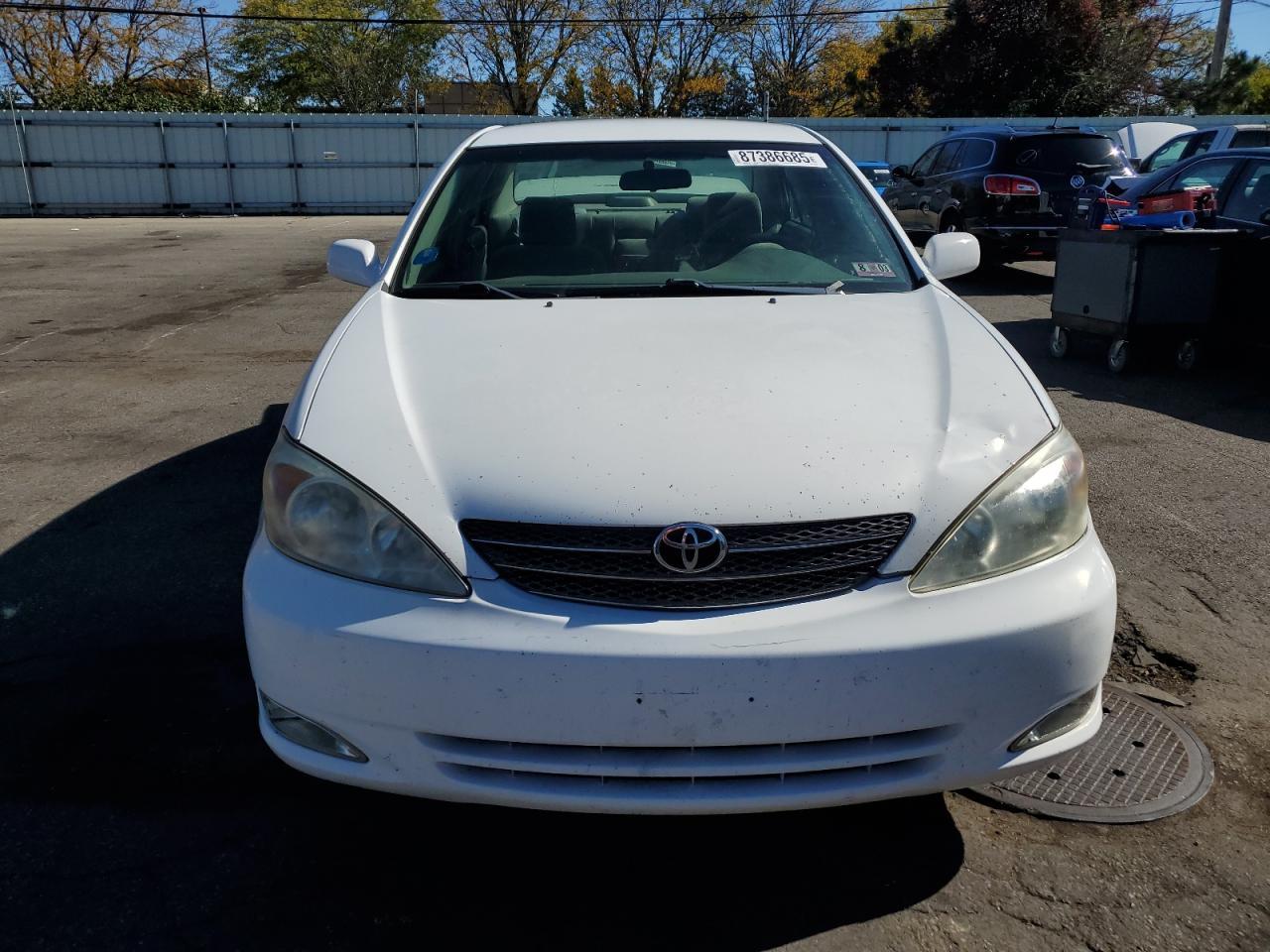 2002 Toyota Camry Le - Фото 5