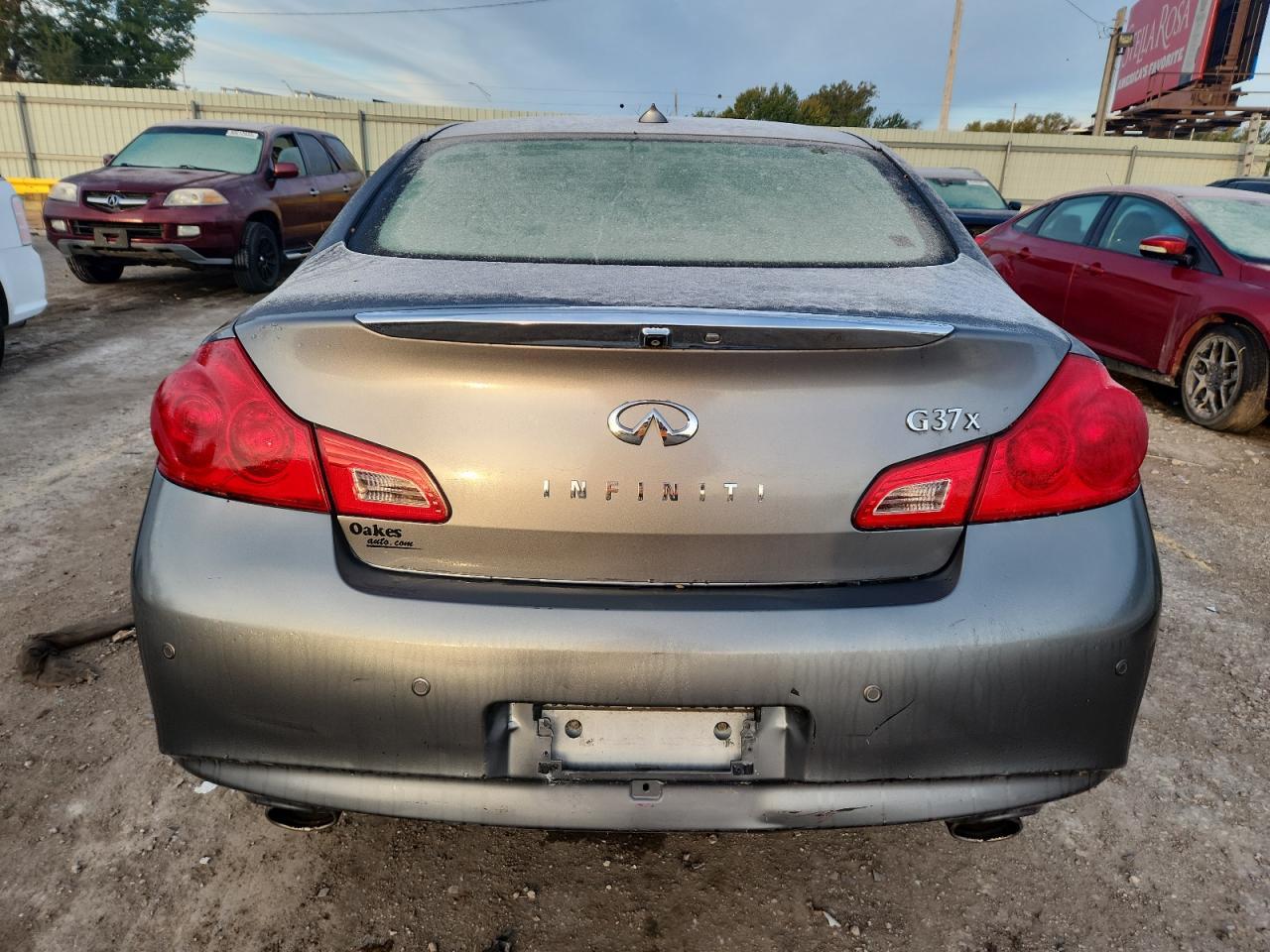 2011 Infiniti G37 - Фото 6
