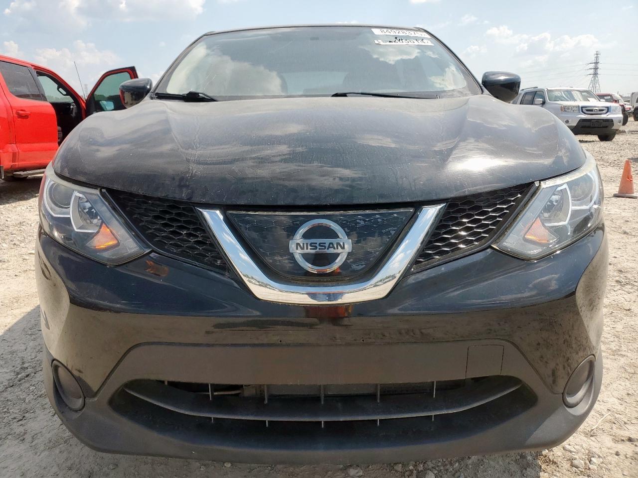 2019 Nissan Rogue Sport S - Фото 5