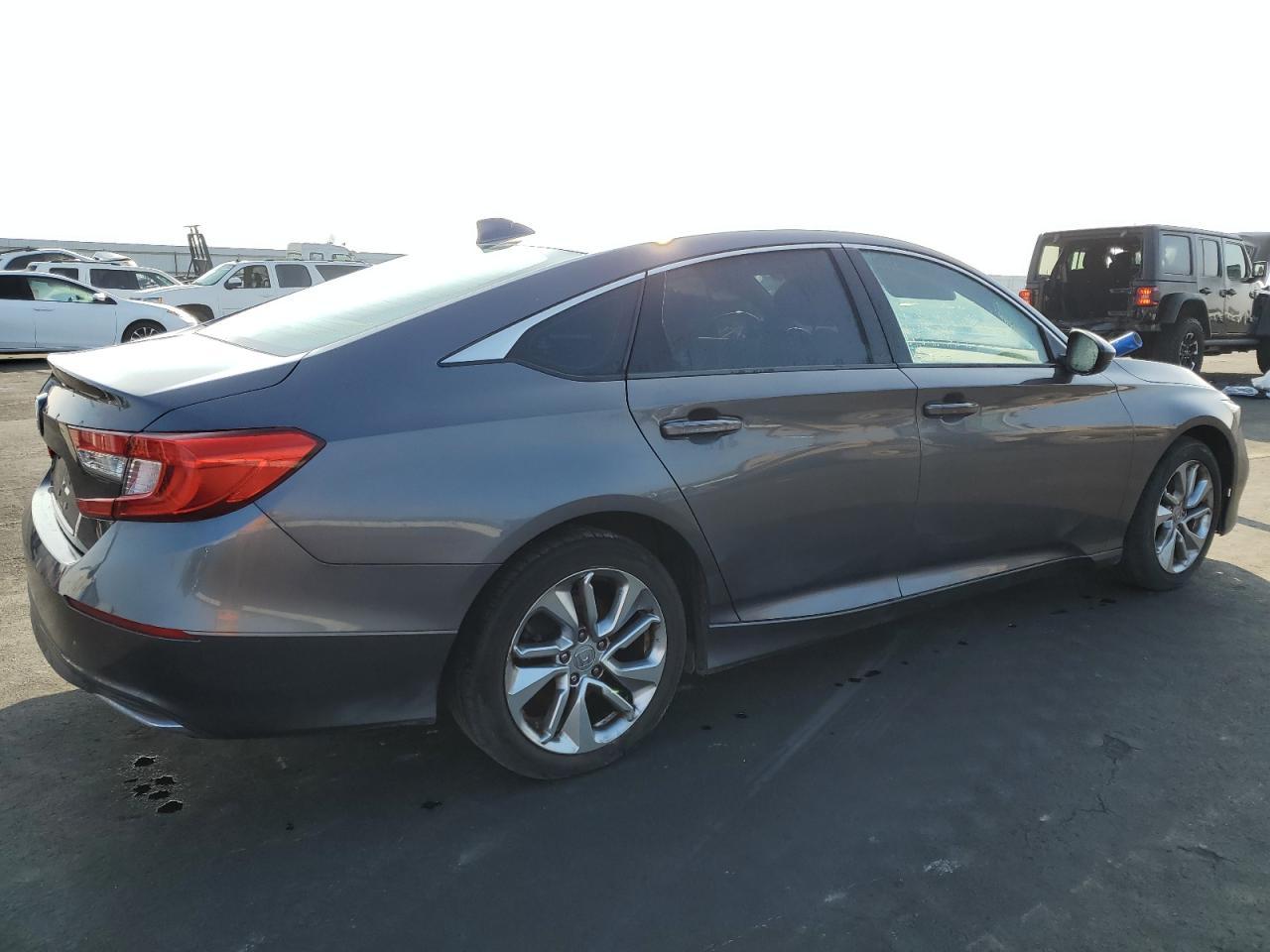 2018 Honda Accord Lx - Фото 3