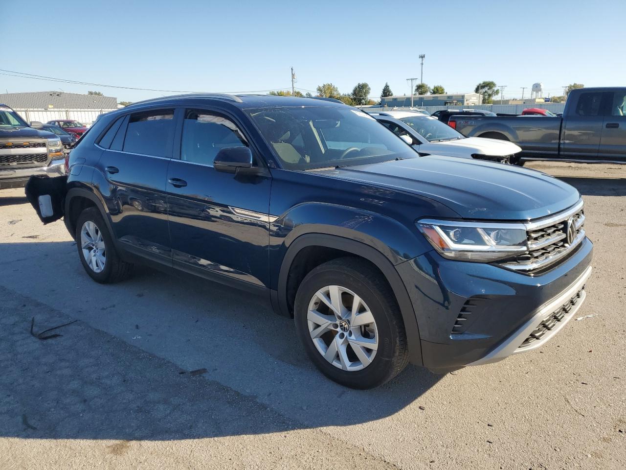 2020 Volkswagen Atlas Cross Sport S - Image 4