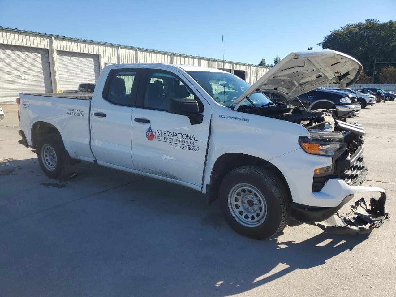 2023 Chevrolet Silverado C1500 - Фото 4