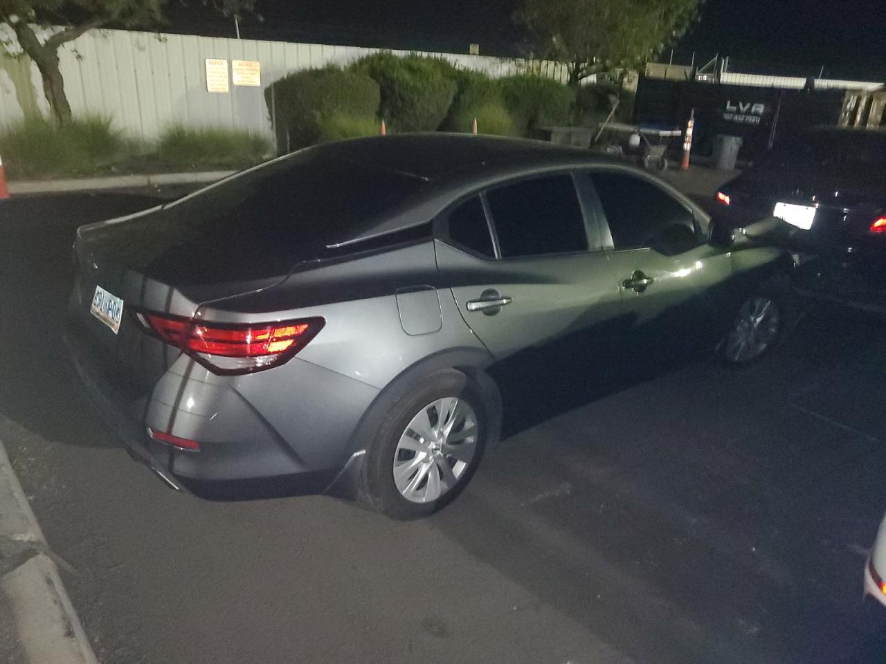 2020 Nissan Sentra S - Фото 3