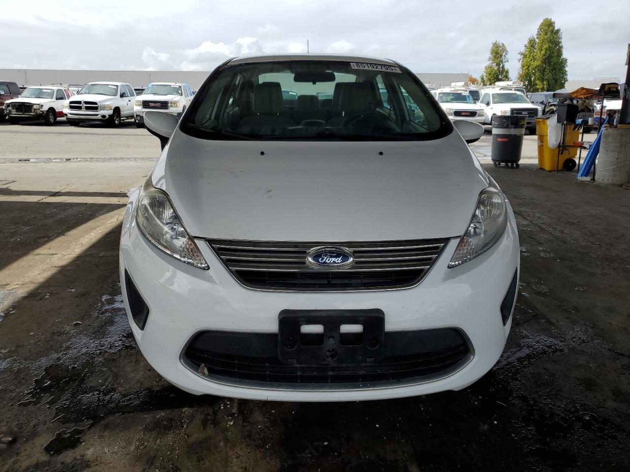 2012 Ford Fiesta Se - Фото 5