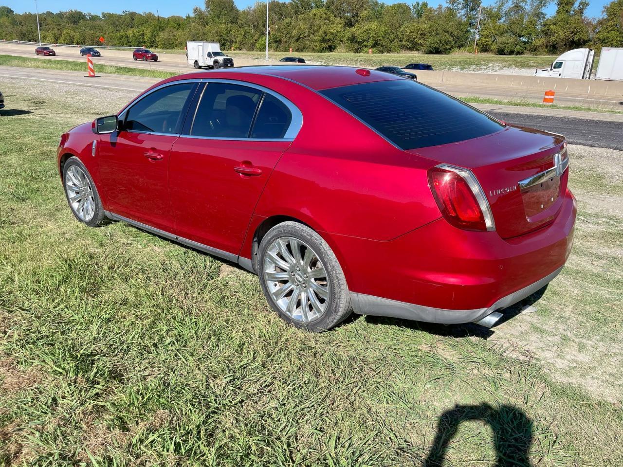 2011 Lincoln Mks - Фото 3