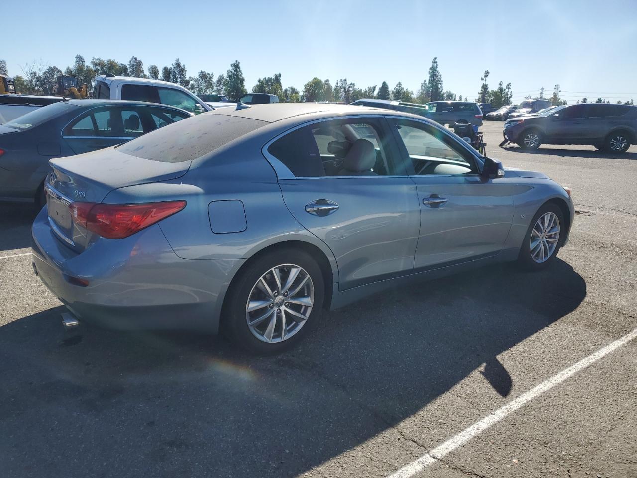 2015 Infiniti Q50 Base - Фото 3