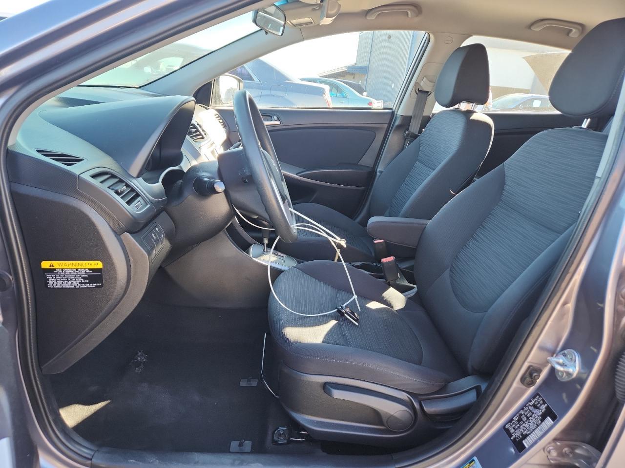 2016 Hyundai Accent Se - Фото 7