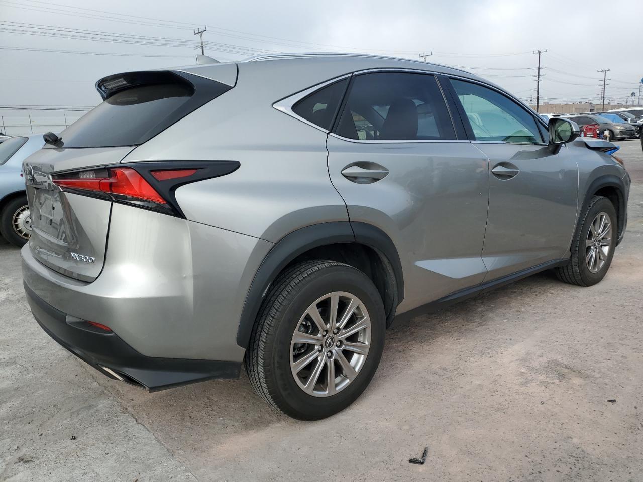 2021 Lexus Nx 300 Base - Фото 3
