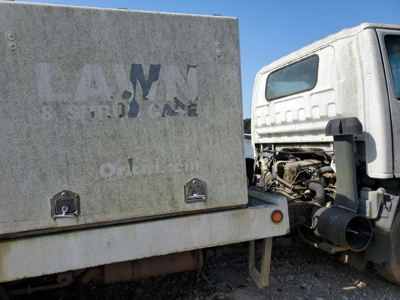 2002 Isuzu Npr - Фото 6