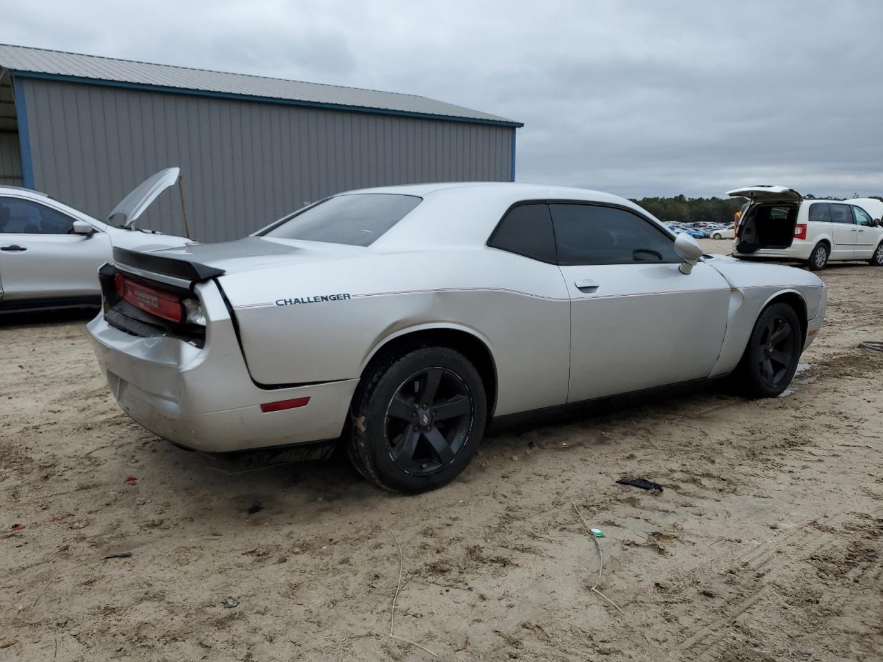 2012 Dodge Challenger Sxt - Фото 3