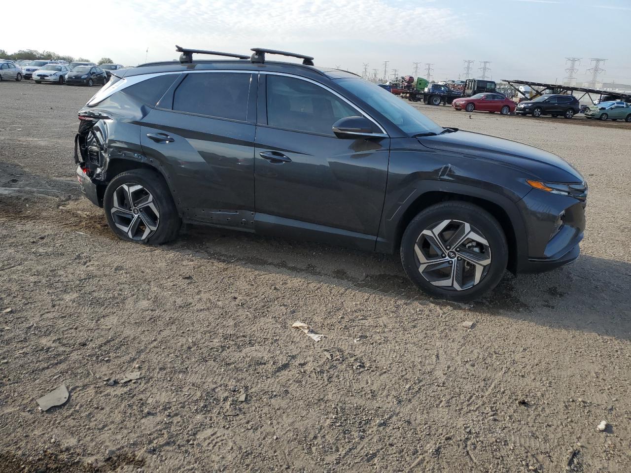 2022 Hyundai Tucson Limited - Image 4