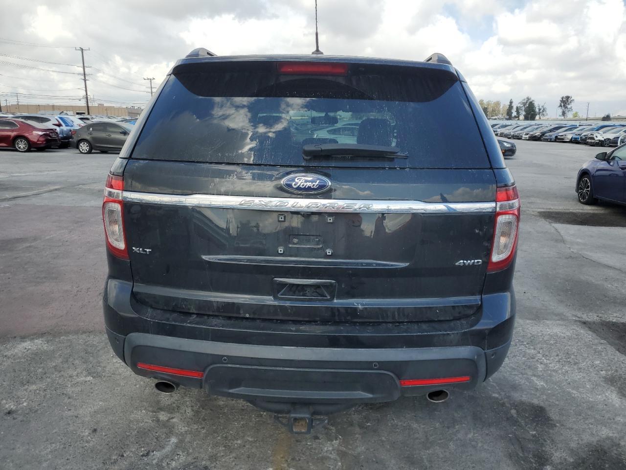 2014 Ford Explorer Xlt - Image 6