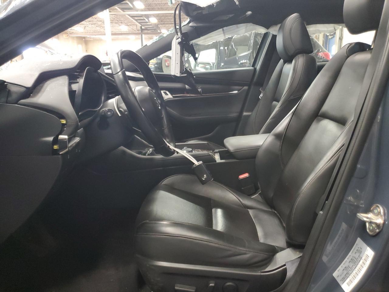2021 Mazda 3 Premium - Image 7