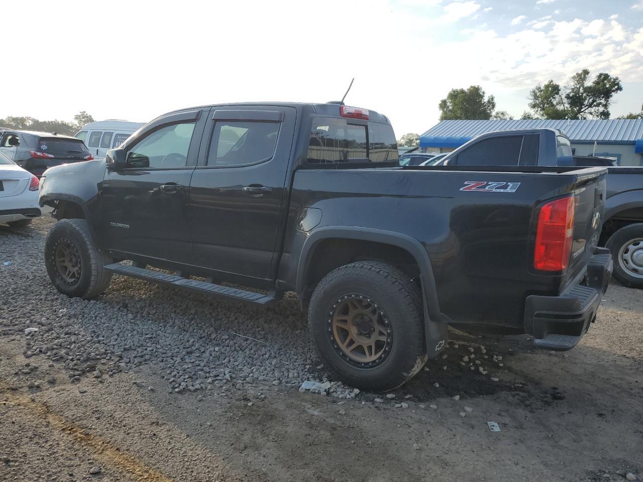 2016 Chevrolet Colorado Z71 - Фото 2