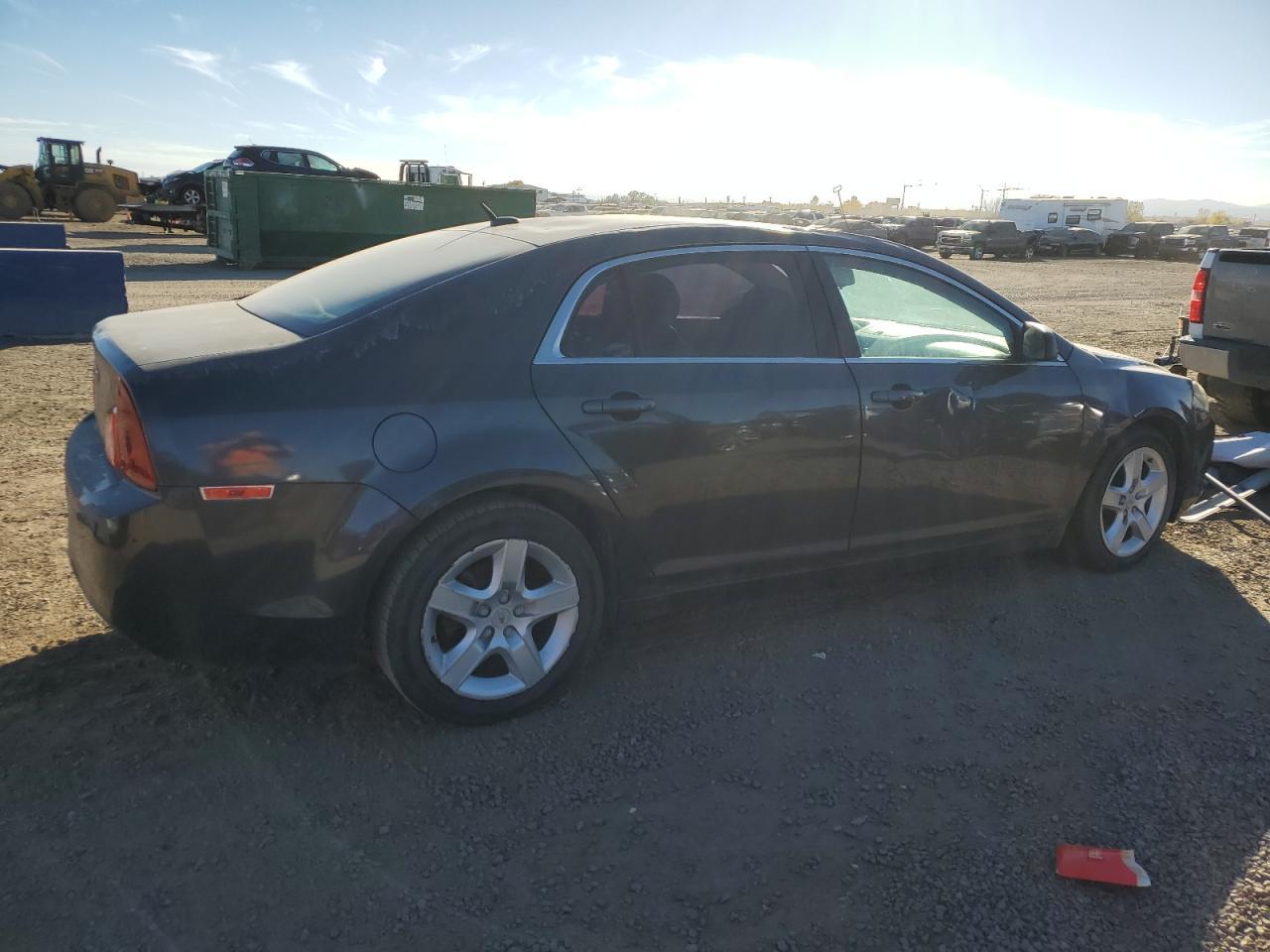 2011 Chevrolet Malibu Ls - Фото 3