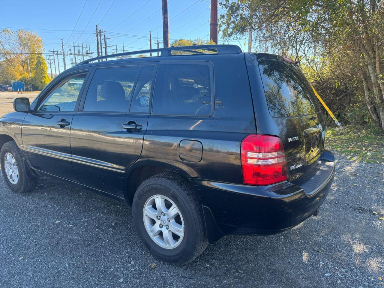 2003 Toyota Highlander Limited - Image 3