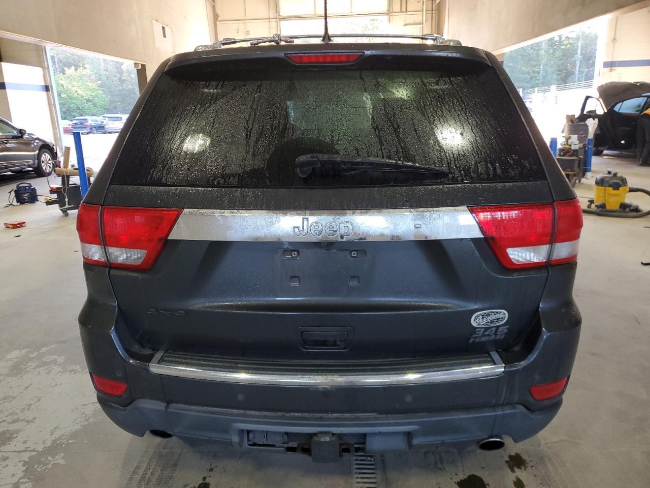 2011 Jeep Grand Cherokee Overland - Фото 6