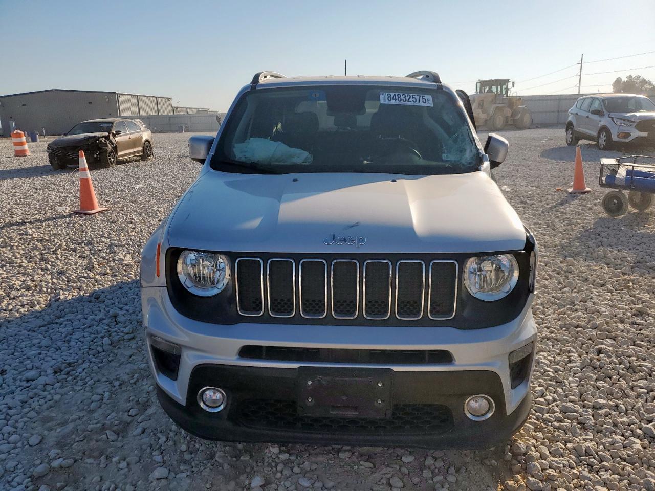 2020 Jeep Renegade Latitude - Фото 5