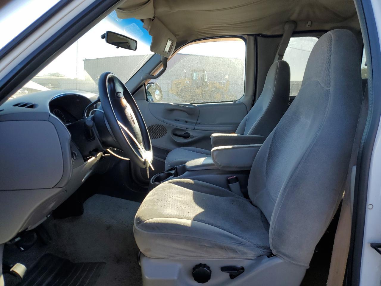 1998 Ford F250 - Image 7